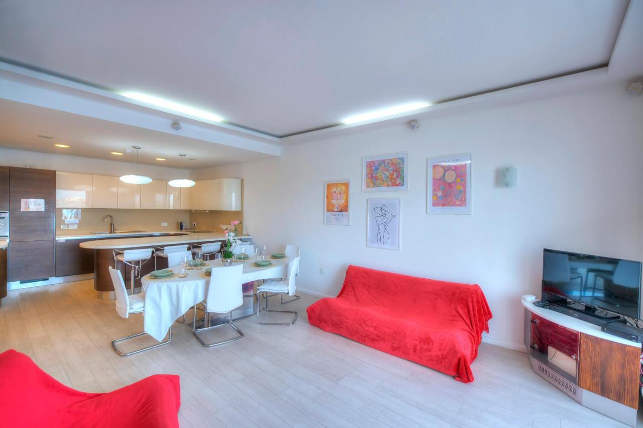 Bright And Spacious 3 Bedroom Apartment With Breathtaking Views - Goslm-5 Sliema Exteriér fotografie